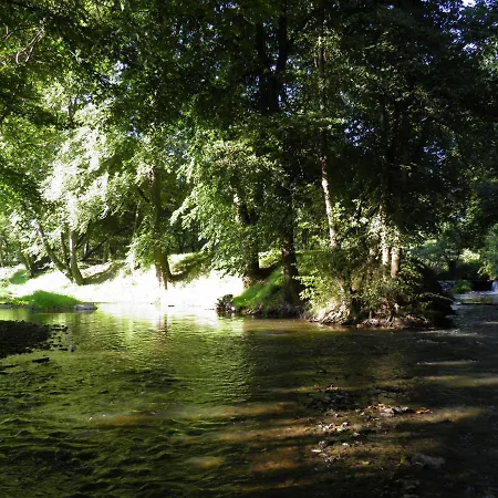 D'hote D'herisson Bed & Breakfast Herisson