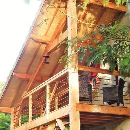 D'hote D'herisson Bed & Breakfast Herisson